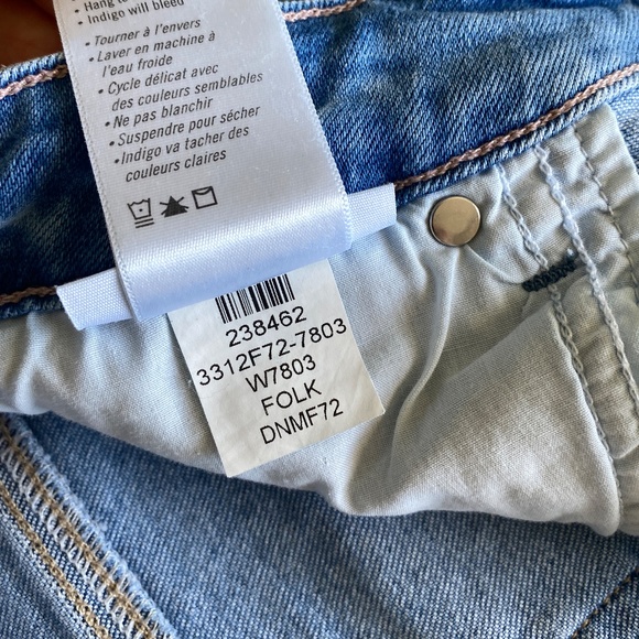 PAIGE Genevieve Flare Jeans in Folk (Size 29 Tall) - Picture 5 of 11